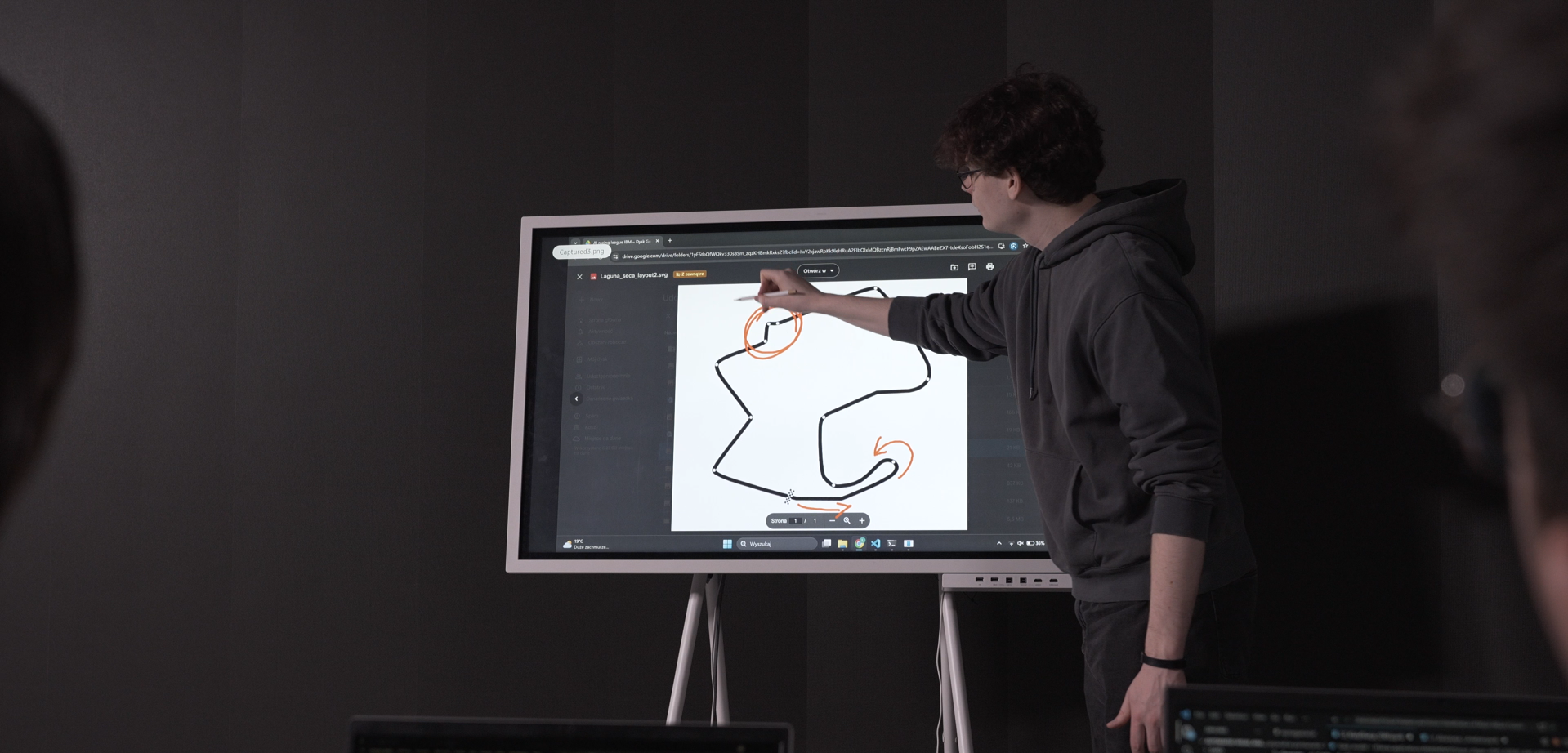 ibm-ai-racing_team-analysis.png